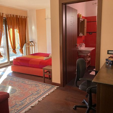 La Stanza Dei Segreti Hotel Aosta Exterior foto